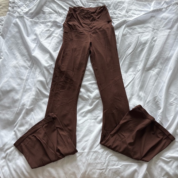 OFFLINE By Aerie Real Me High Waisted Crossover Flare Leggings - Picture 1 of 6